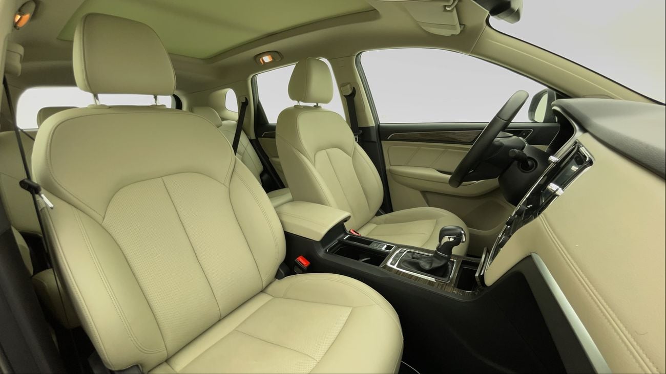 MG RX5 LUXURY 2 | Zero Down Payment | Home Test Drive