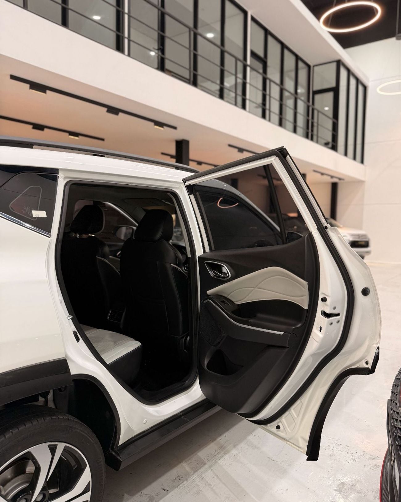 جاك JS4 LUXURY
