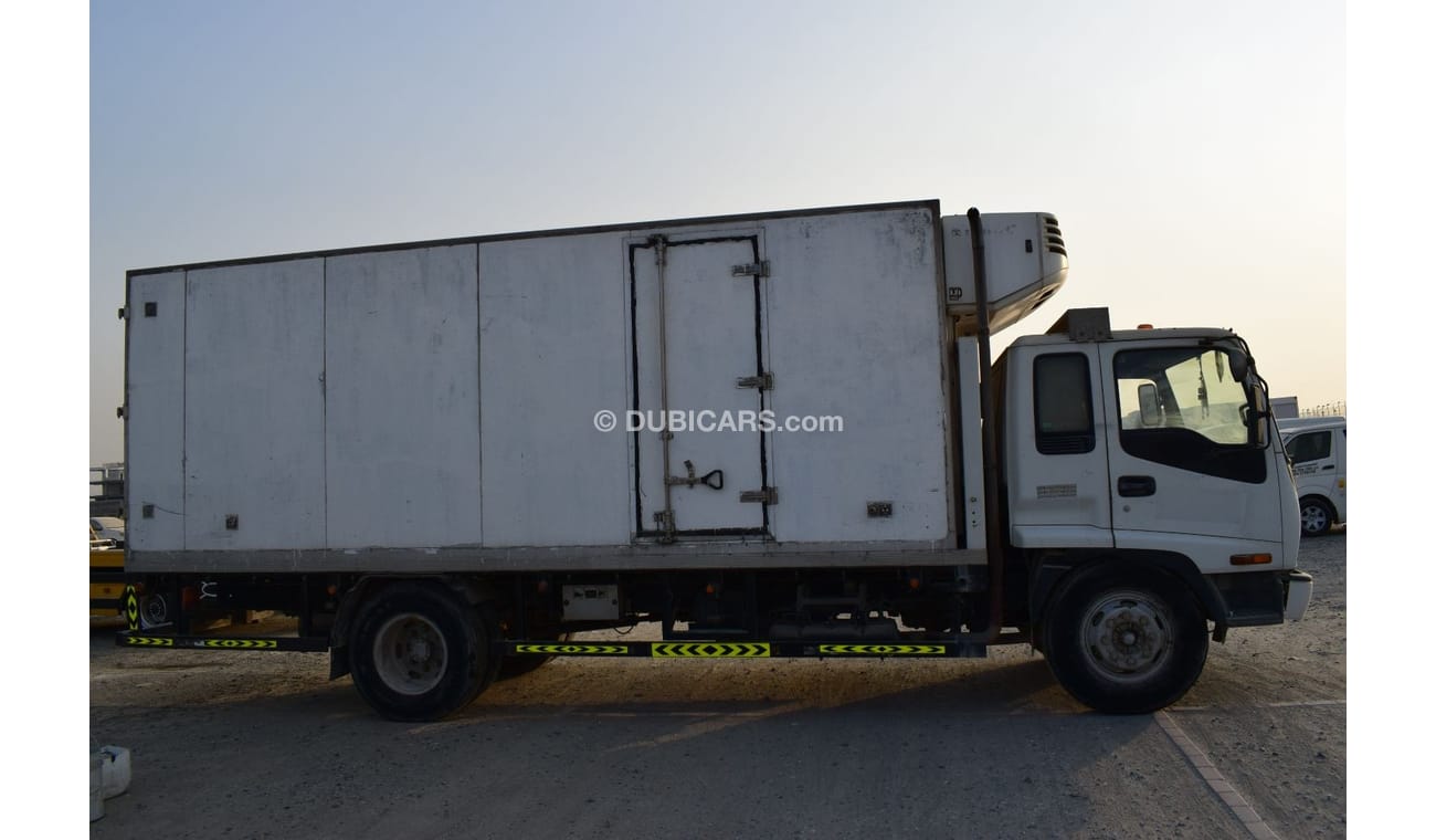 Isuzu FSR Isuzu FSR 7 ton chiller, Model:2007