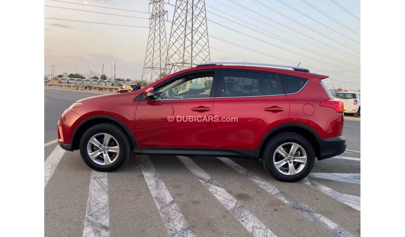 Toyota RAV4 2015 toyota rav 4 xle awd mid option