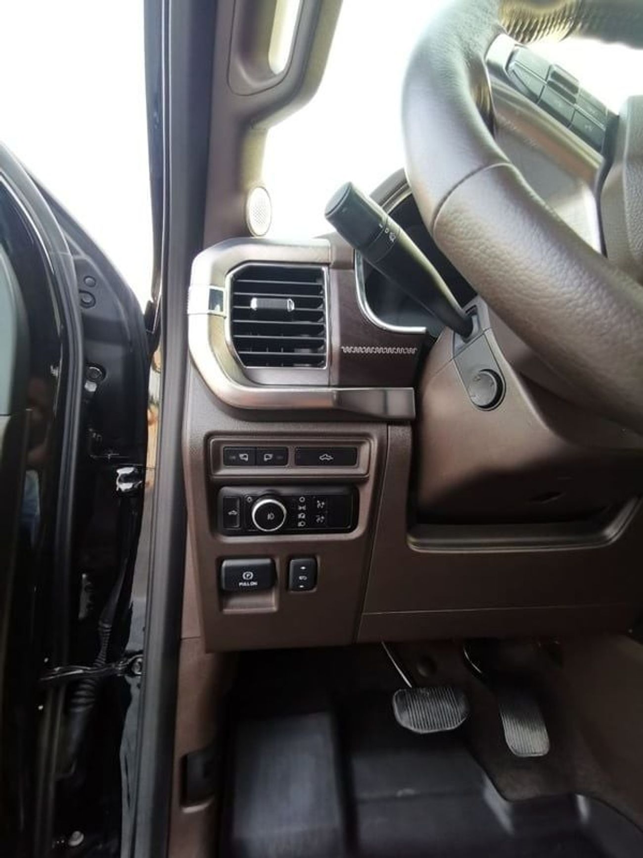 فورد F 150 Ford F-150 KING RANCH ( XL ) - 2023 - Black