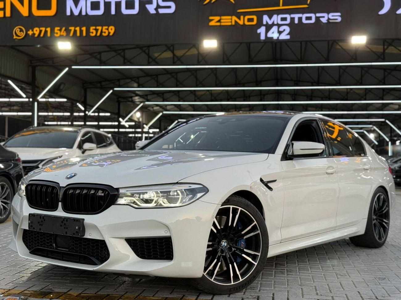 BMW M5 Std 4.4L