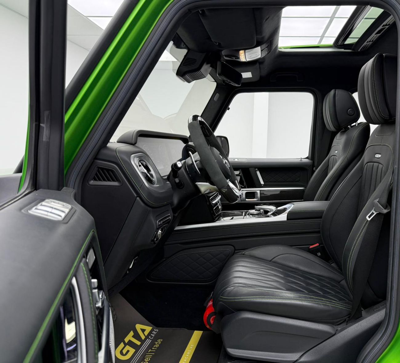 Mercedes-Benz G 63 AMG 4X4² 2022 Mercedes-AMG G63 4×4² ,Gargash Warranty + Service Contract  ,Full Service History ,Excellent Co