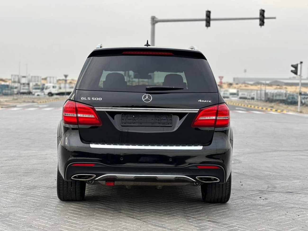 مرسيدس بنز GLS 550