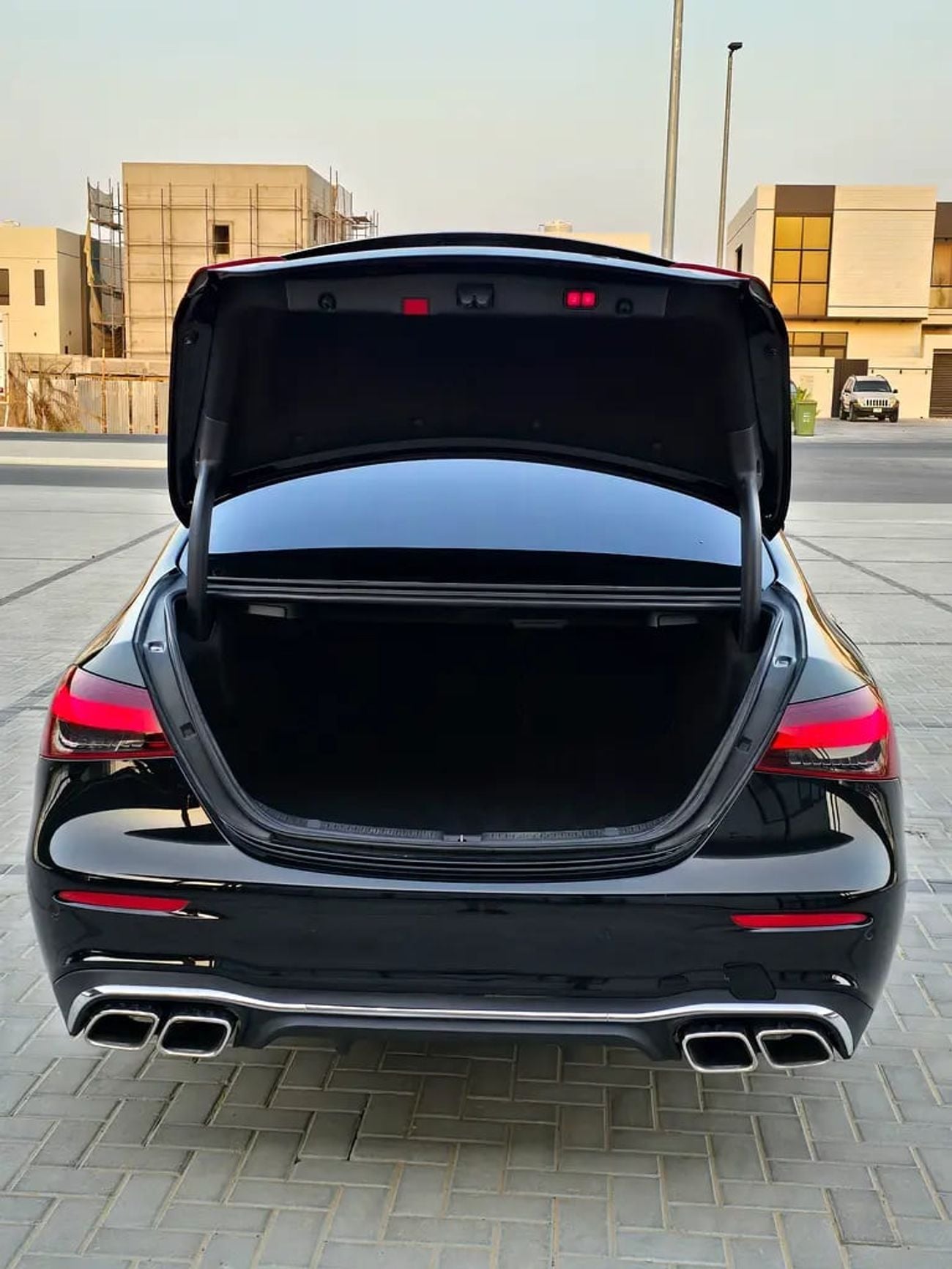 مرسيدس بنز E 350 E 350 d AMG Line | American Specs