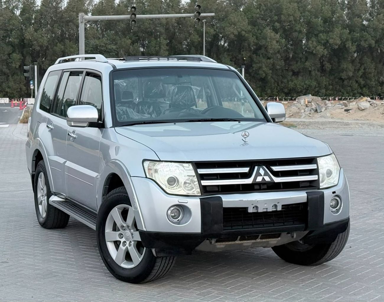 ميتسوبيشي باجيرو GLS HIGHLINE