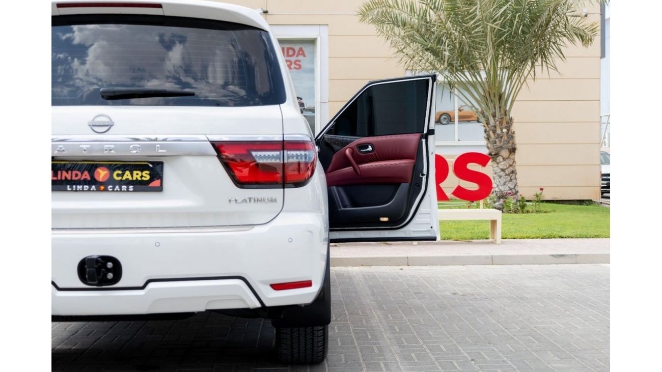 Nissan Patrol Nissan Patrol Platinum 2024 GCC under Agency Warranty and Service Contract with Flexible Down-Paymen