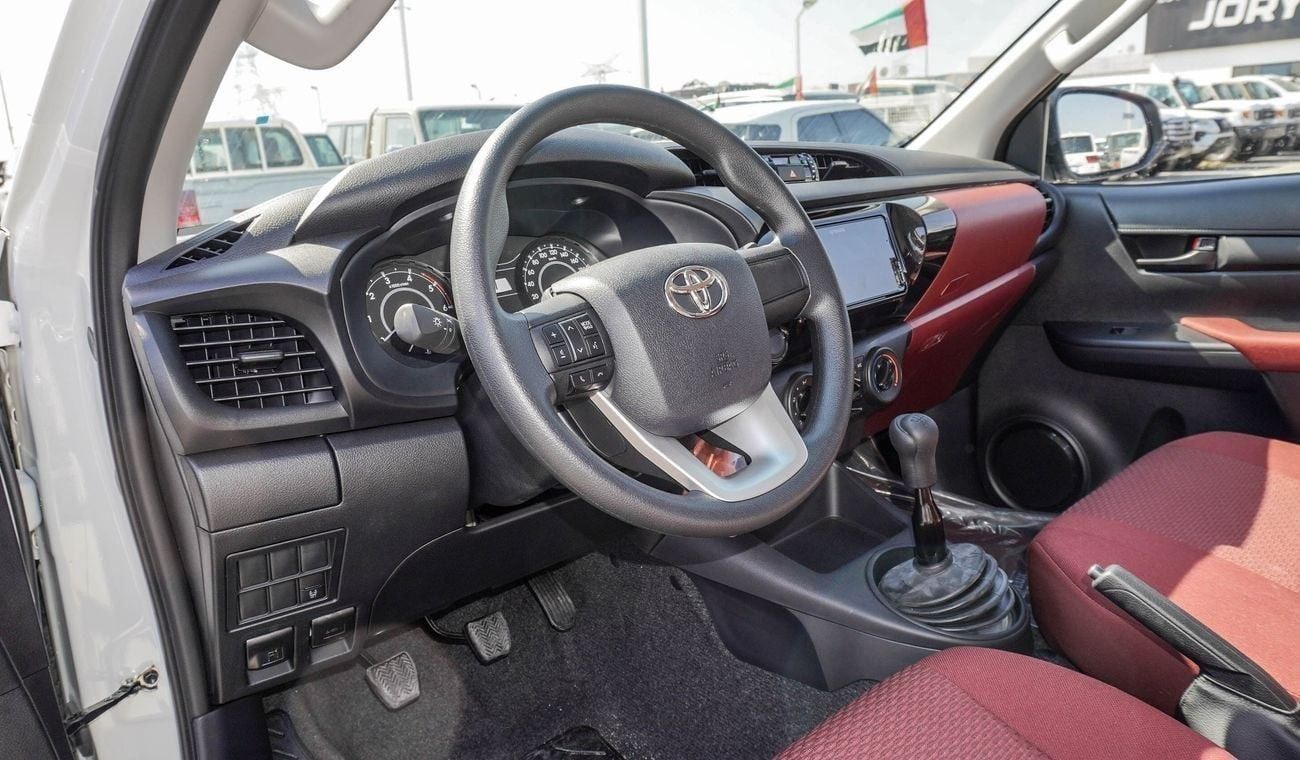 Toyota Hilux TOYOTA HILUX 2.4L Diesel D/C 4X4 M/T 2025 MODEL