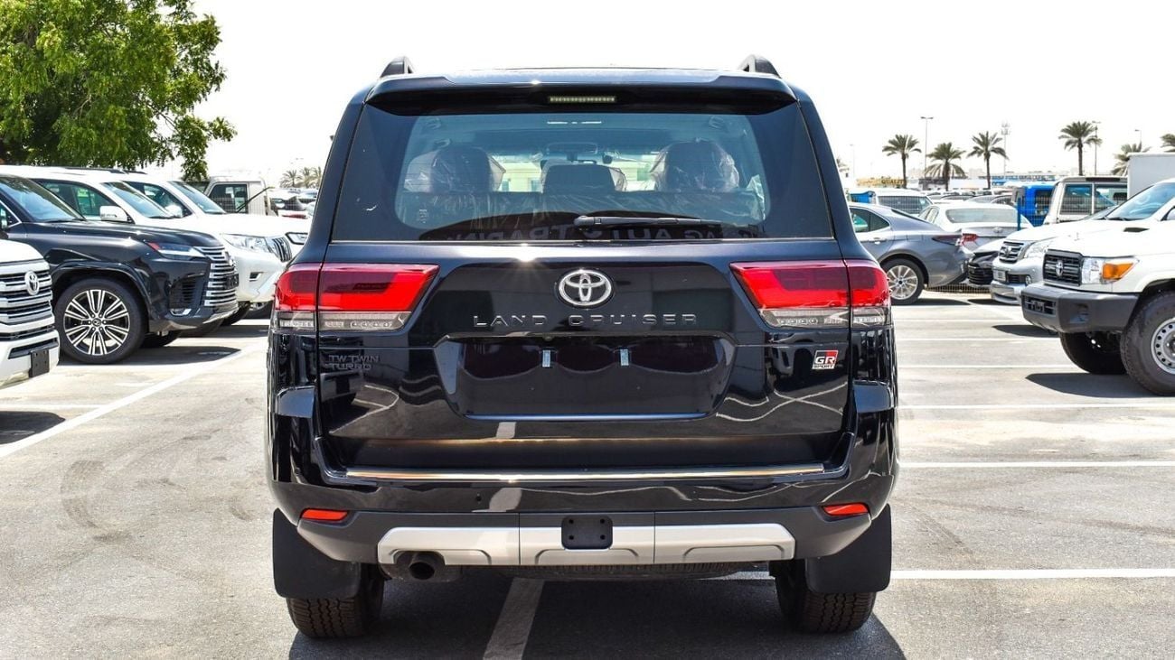 تويوتا لاند كروزر GR SPORT ECTAGR001 – 2026 TLC300 3.3L Diesel Auto Black with Red Interior