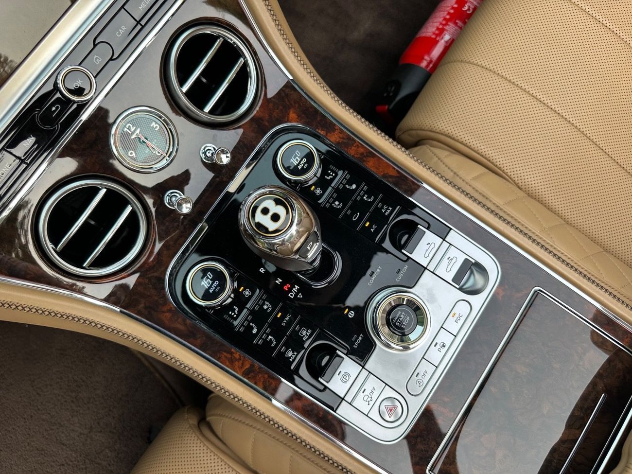 بنتلي كونتيننتال جي تي 4.0T V8 | 2019 | GCC Specs | Immaculate Condition | Full Bentley History