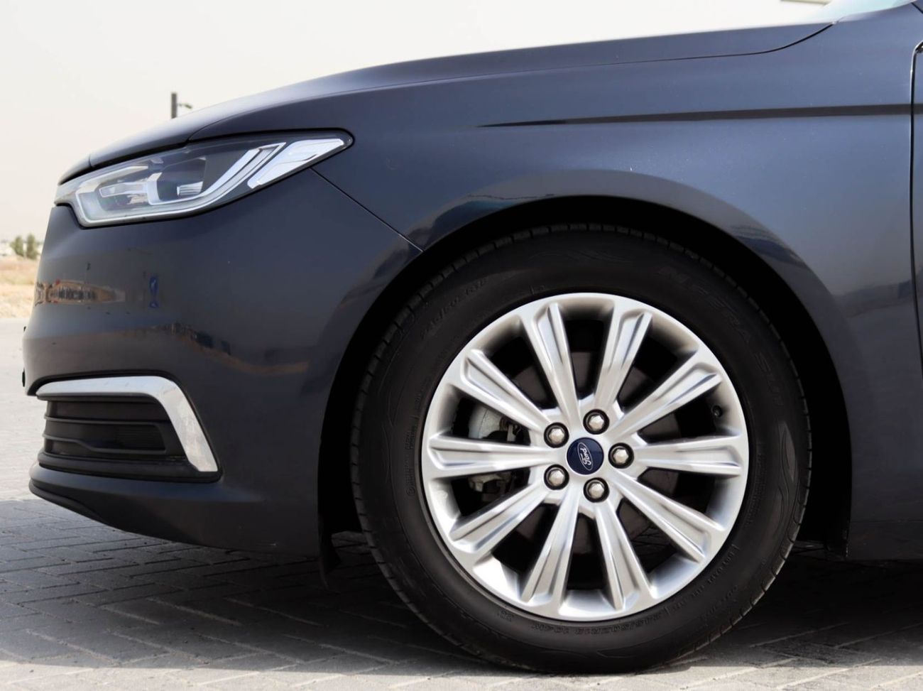 Ford Taurus Ford Taurus  2020 GCC , accident-free, in excellent condition, 1260 P.M