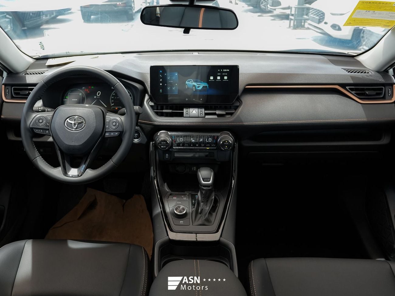 تويوتا وايلدلاندر  2.5L Hybrid 4WD 2025 (Clearance Price)
