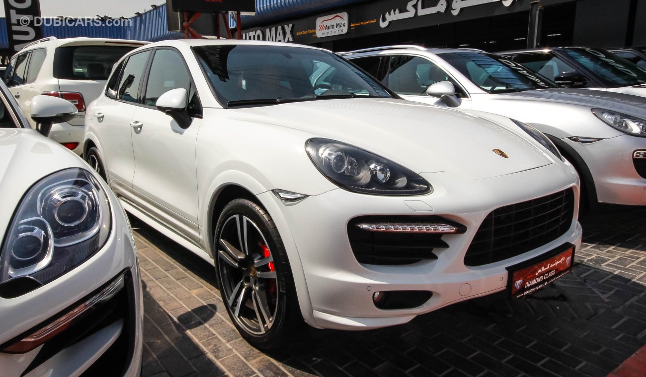 Porsche Cayenne GTS