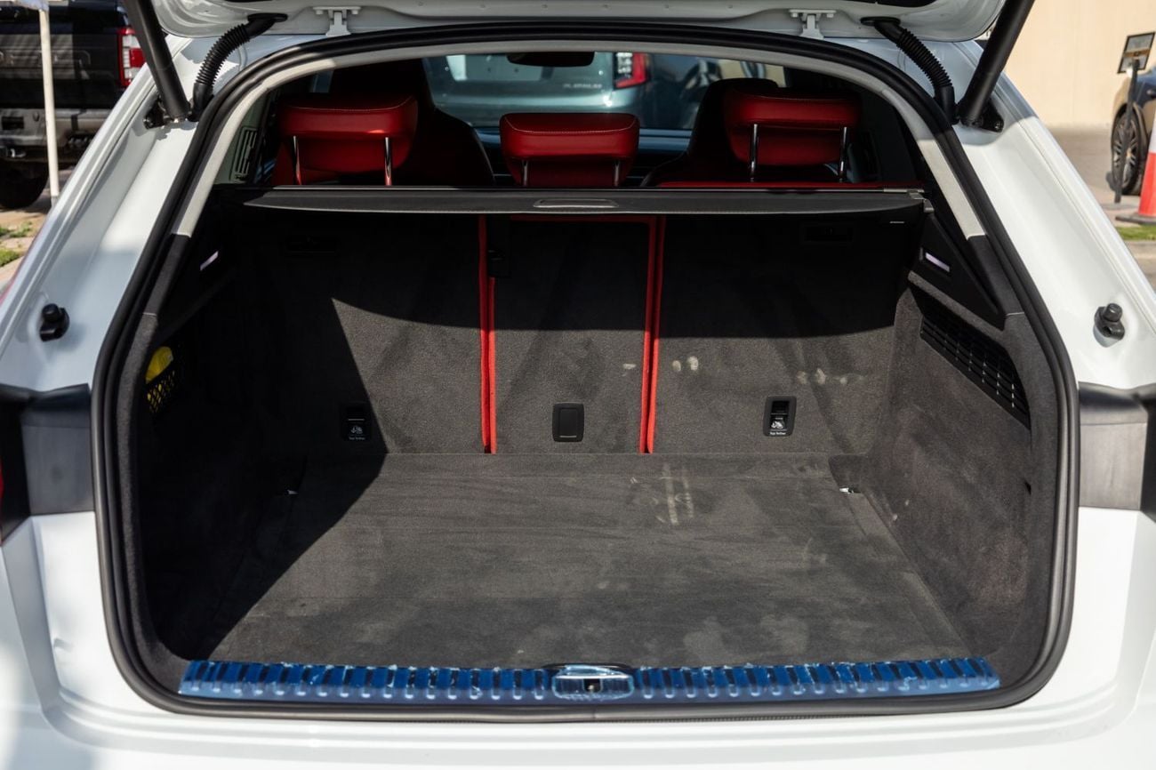 Audi RS Q8 TFSI quattro 4.0L