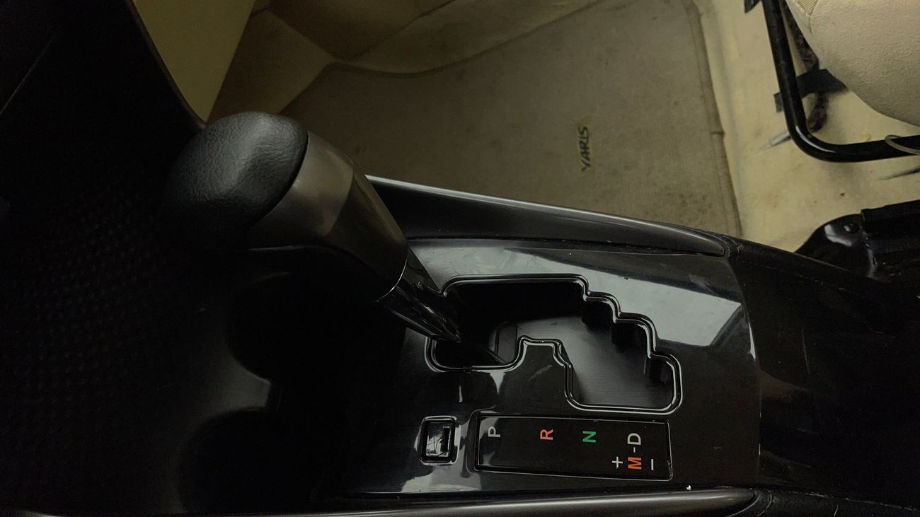 تويوتا يارس SE 1.5 | بدون دفعة مقدمة | اختبار القيادة في المنزل