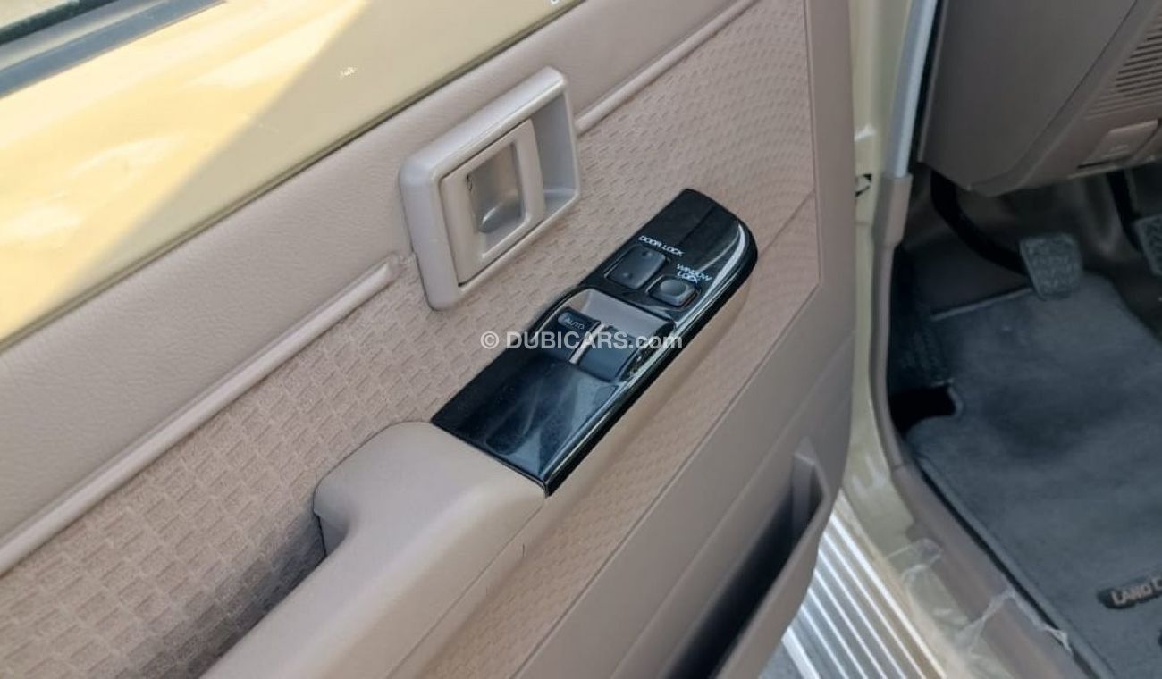 Toyota Land Cruiser Pick Up Single Cab Std Single Cab 4.0L V6 SC 2022MY Petrol ( Used )