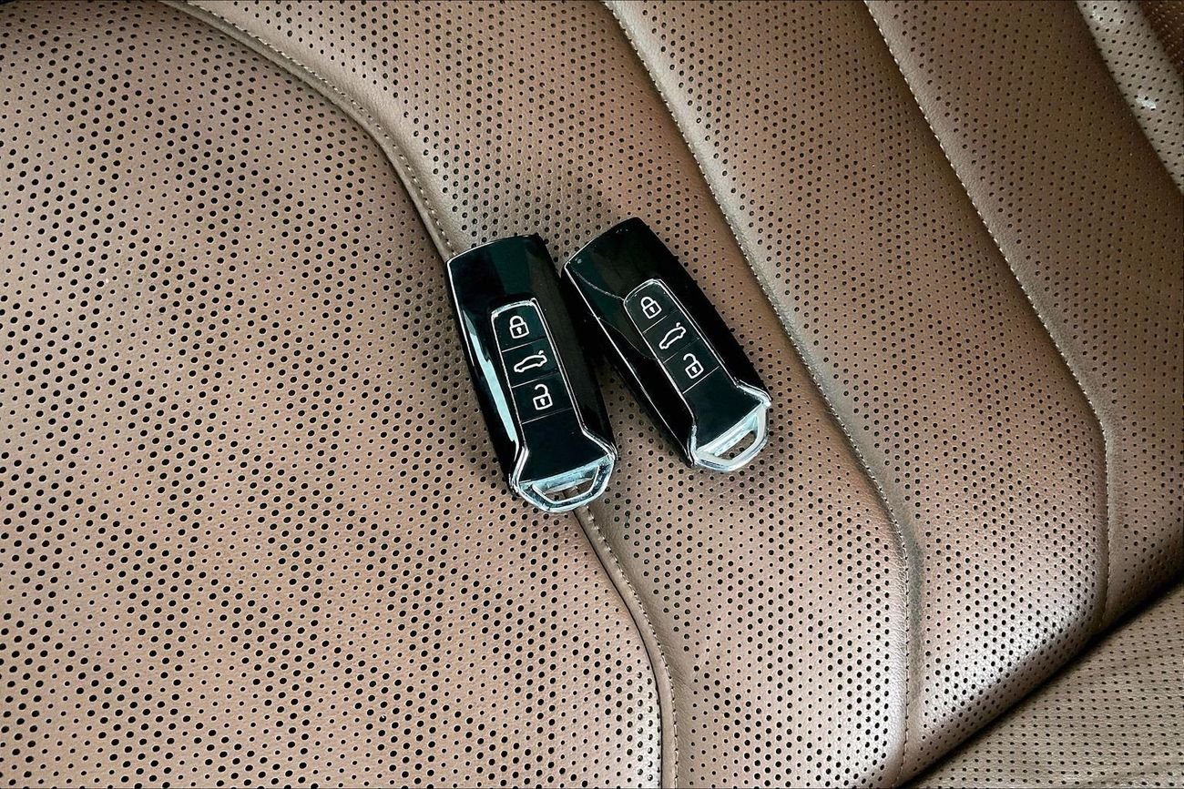 Volkswagen Touareg Highline | Guaranteed Warranty | 0 Down Payment