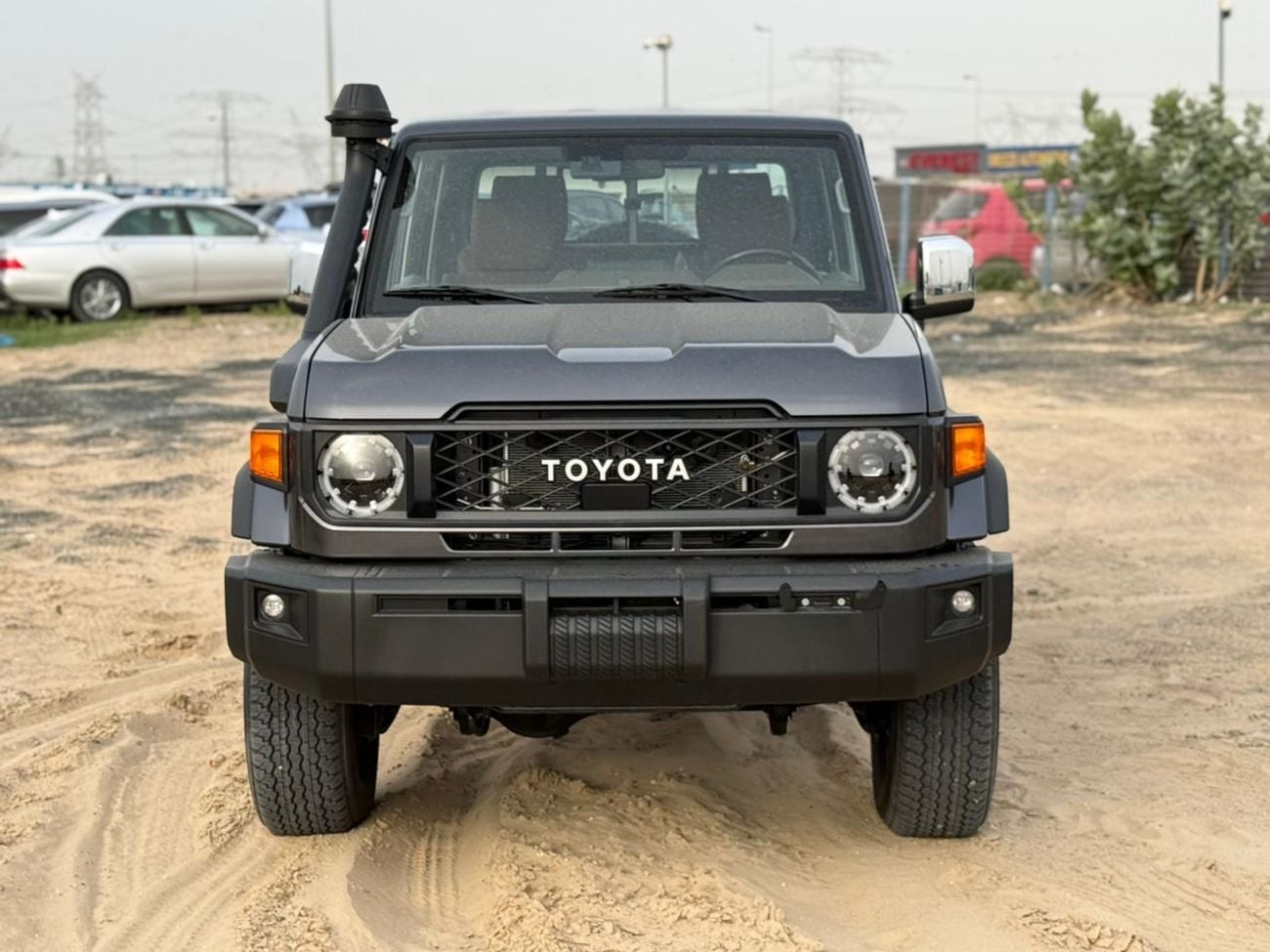 Toyota Land Cruiser Pick Up  Toyota Land Cruiser Pick Up 2026 Toyota Land Cruiser DC 4.0L AT Petrol (Full Option)