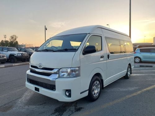 Toyota Hiace TOYOTA HIACE COMMUTER VAN RHD 2017 MODEL 3.0 L DIESEL AUTOMATIC(PM33049)