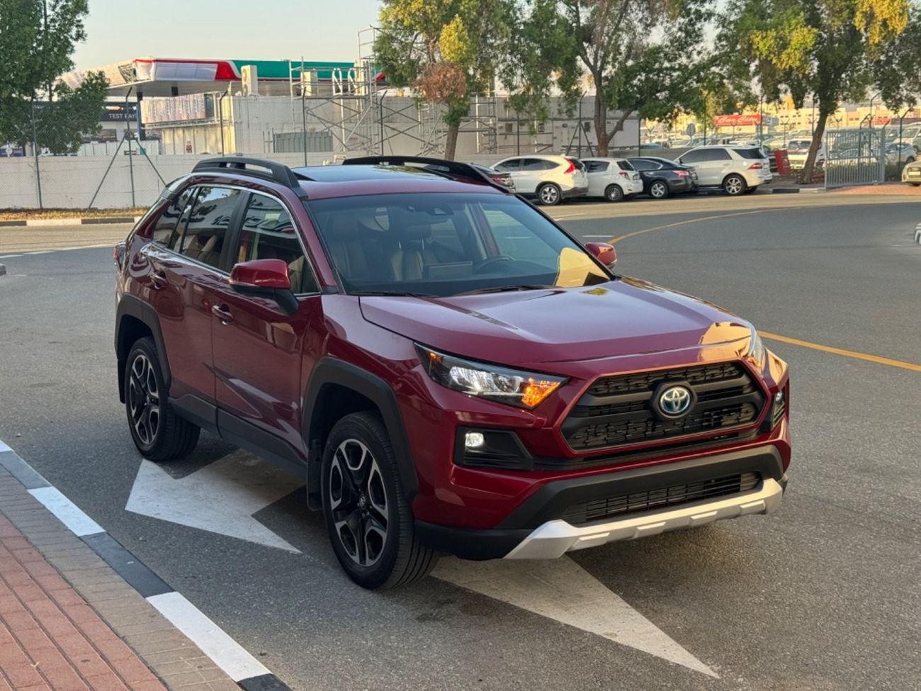 Toyota RAV4 2019 ADVENTURE TRAIL FULL OPTION 4x4 CANADA SPEC