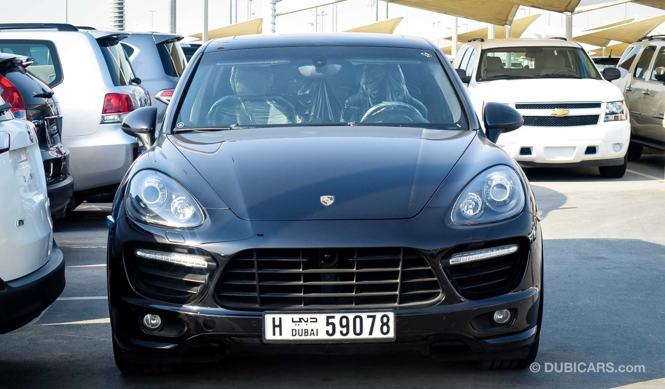 Porsche Cayenne GTS