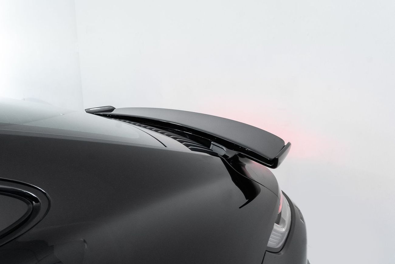 بورش 911 Turbo S 3.8L (640 HP) Coupe