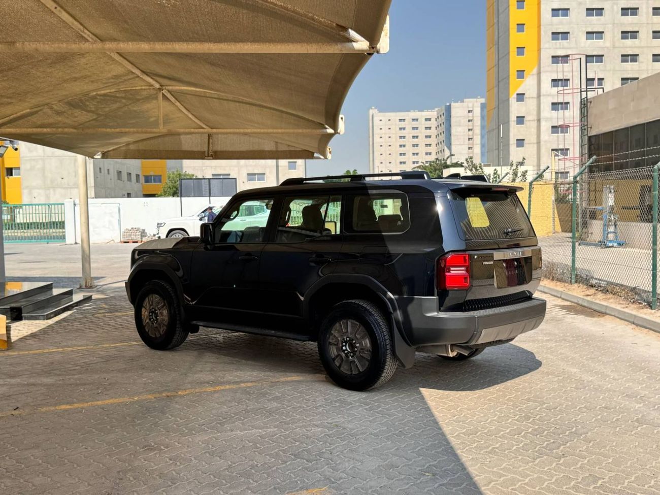 تويوتا برادو 2025 TOYOTA PRADO AR RIGH HAND DRIVE HIGH 2.8D 7-SEATS BRAND NEW 0KM (FOR EXPORT)