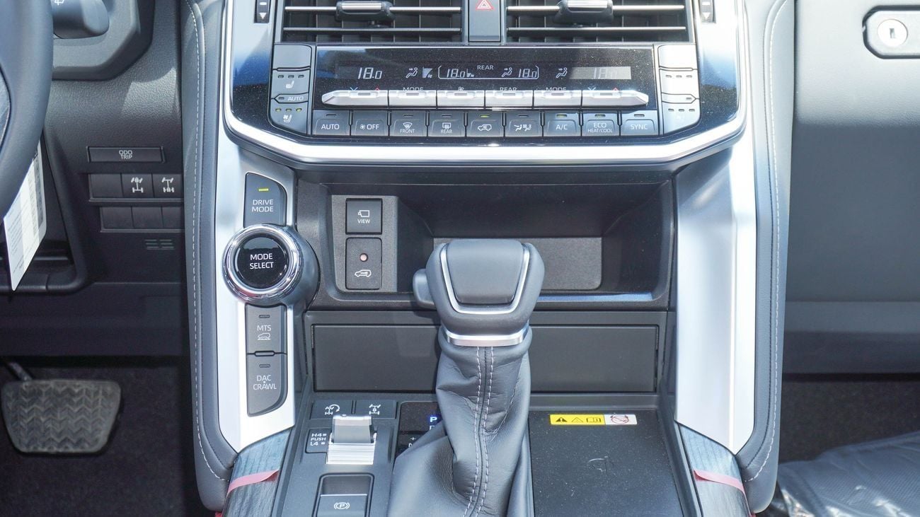 تويوتا لاند كروزر GR SPORT 3.5L V6
