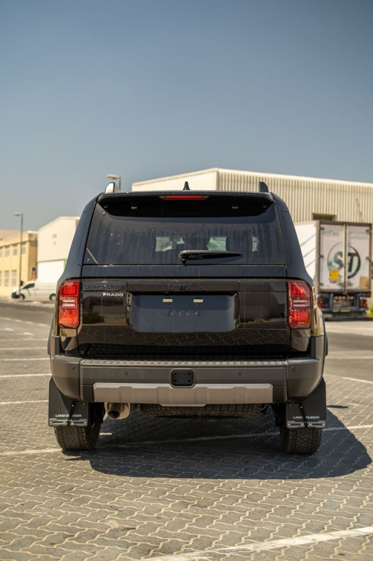 تويوتا برادو TXR TOYOTA PRADO 2.4 ADVENTURE PETROL 2025 MODEL