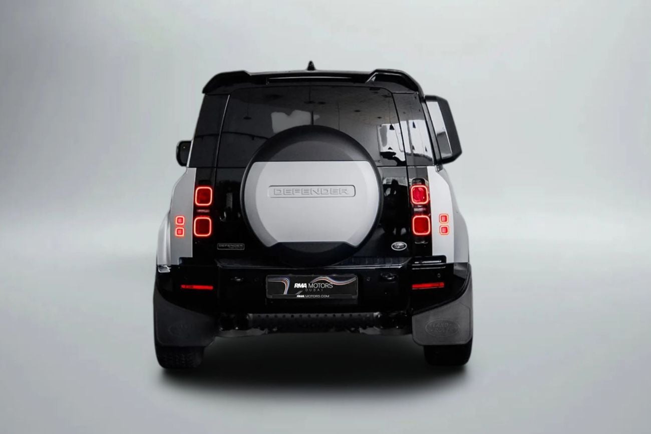 Land Rover Defender P400 90 First Edition 3.0L (6 Seater)