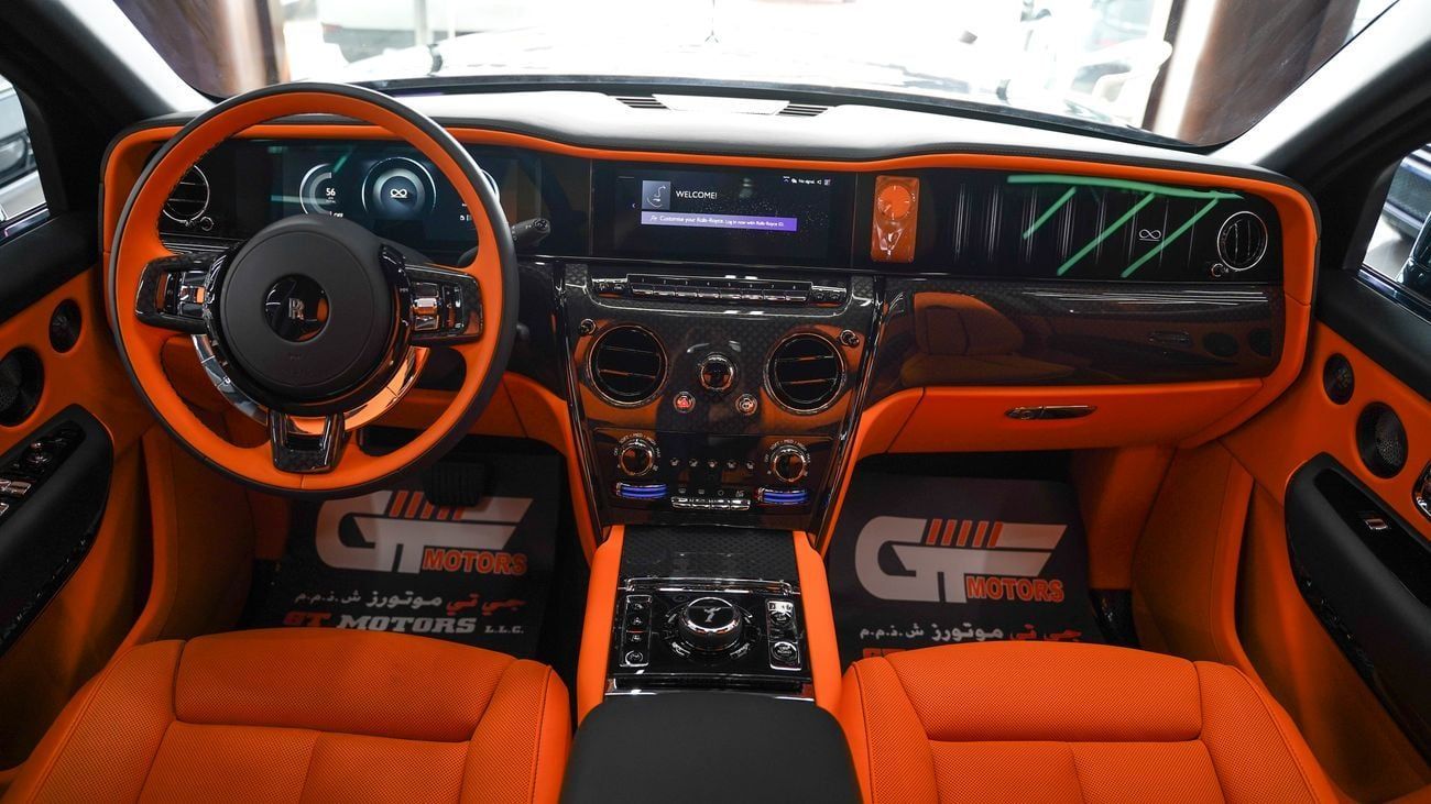 Rolls-Royce Cullinan 2025 ROLLS ROYCE CULLINAN | BLACK BADGE | | FULL OPTION