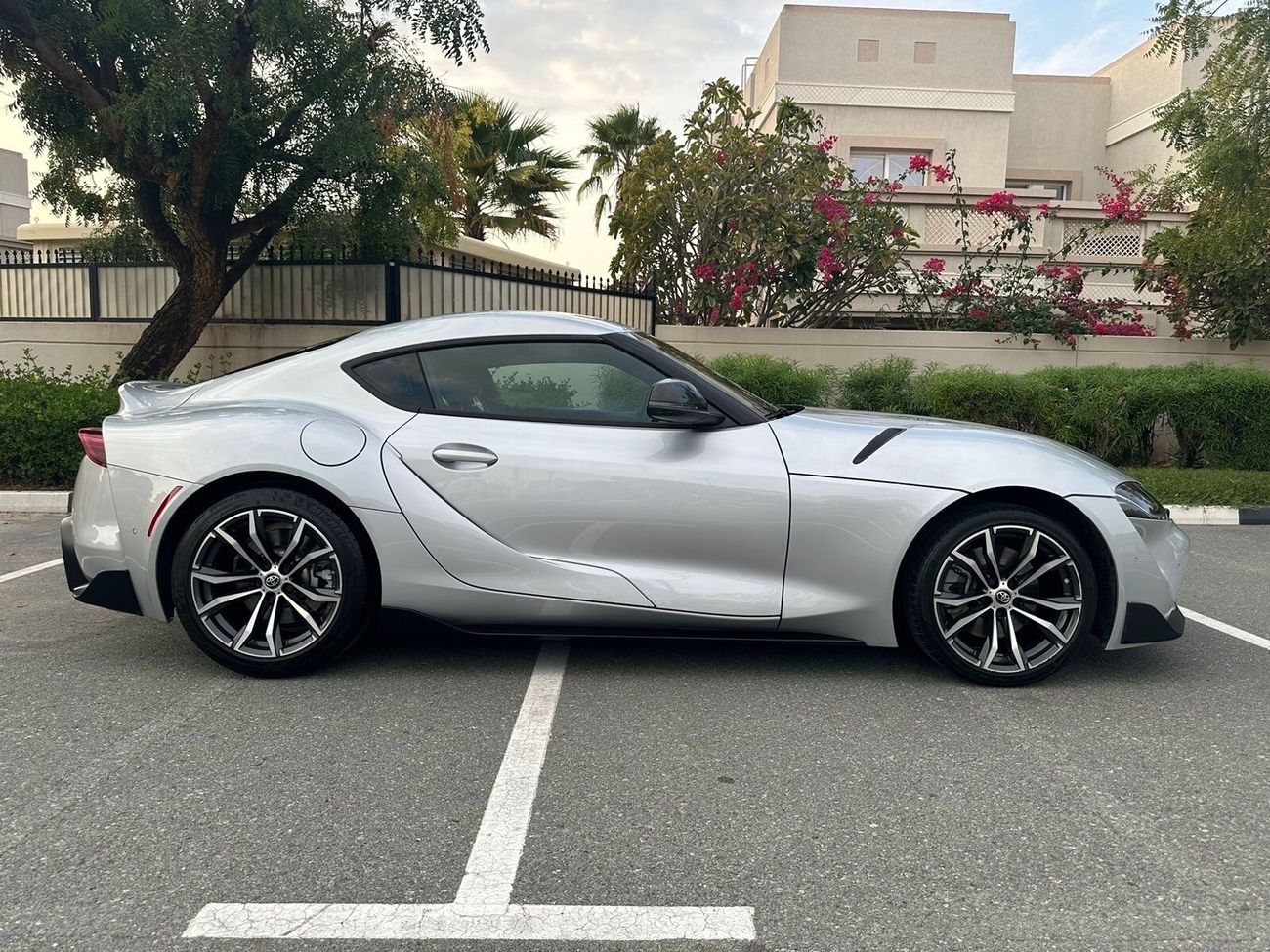 تويوتا سوبرا