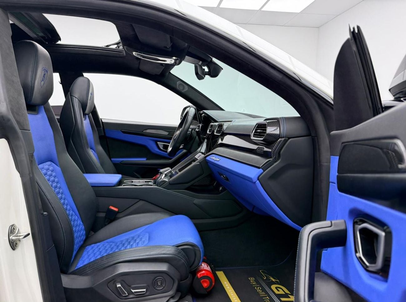 Lamborghini Urus 2022 Lamborghini Urus, 2027 Lamborghini Warranty, Full Lamborghini Service History, GCC