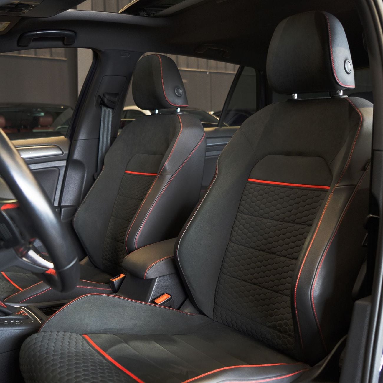 Volkswagen Golf GTI AED 1,532 pm • 0% Downpayment • VW Golf GTI • 1 Year Warranty