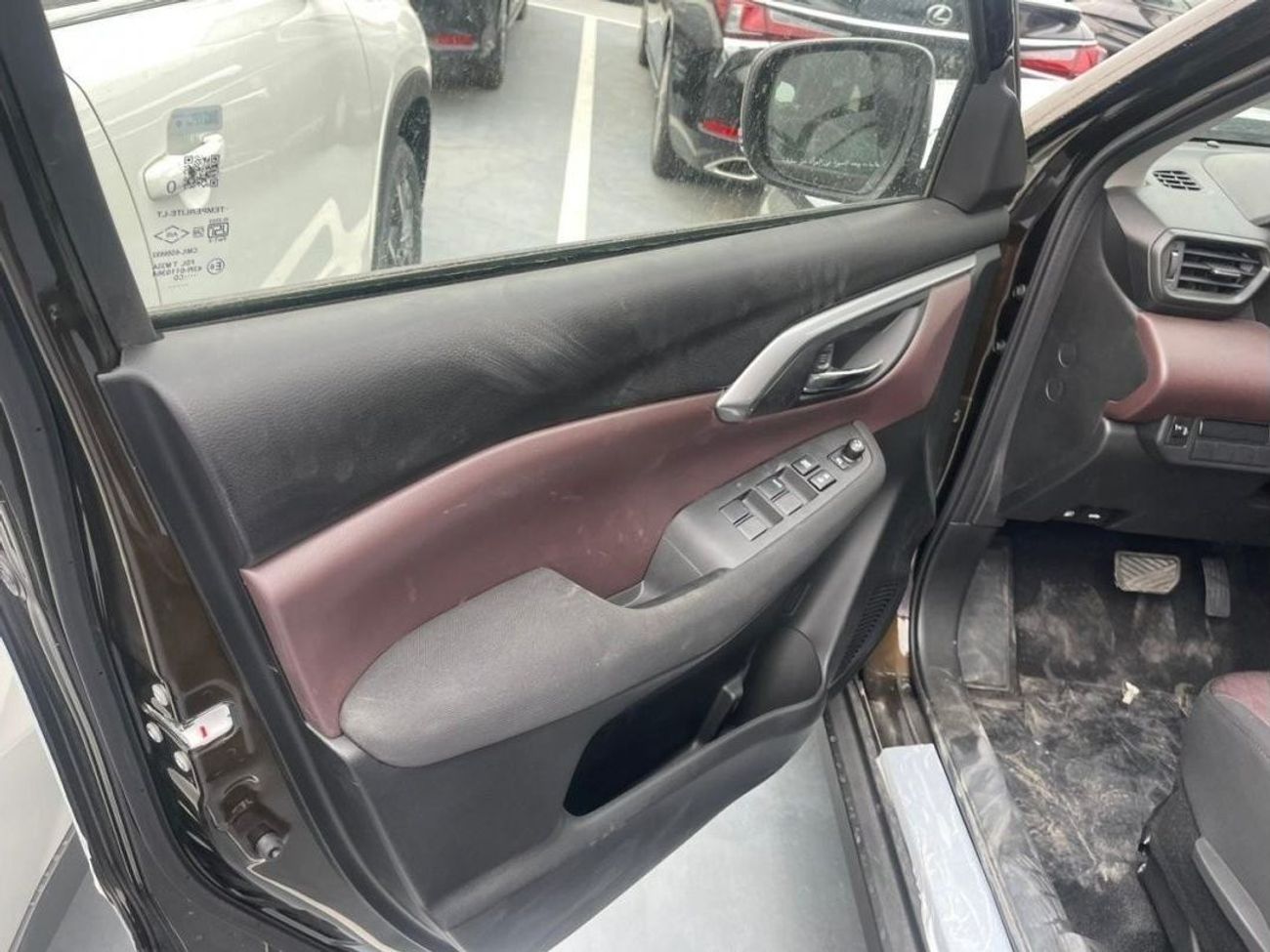 تويوتا أوربان كروزر 2025 Toyota Urban 1.5L AT Petrol Zero KM Without Sunroof