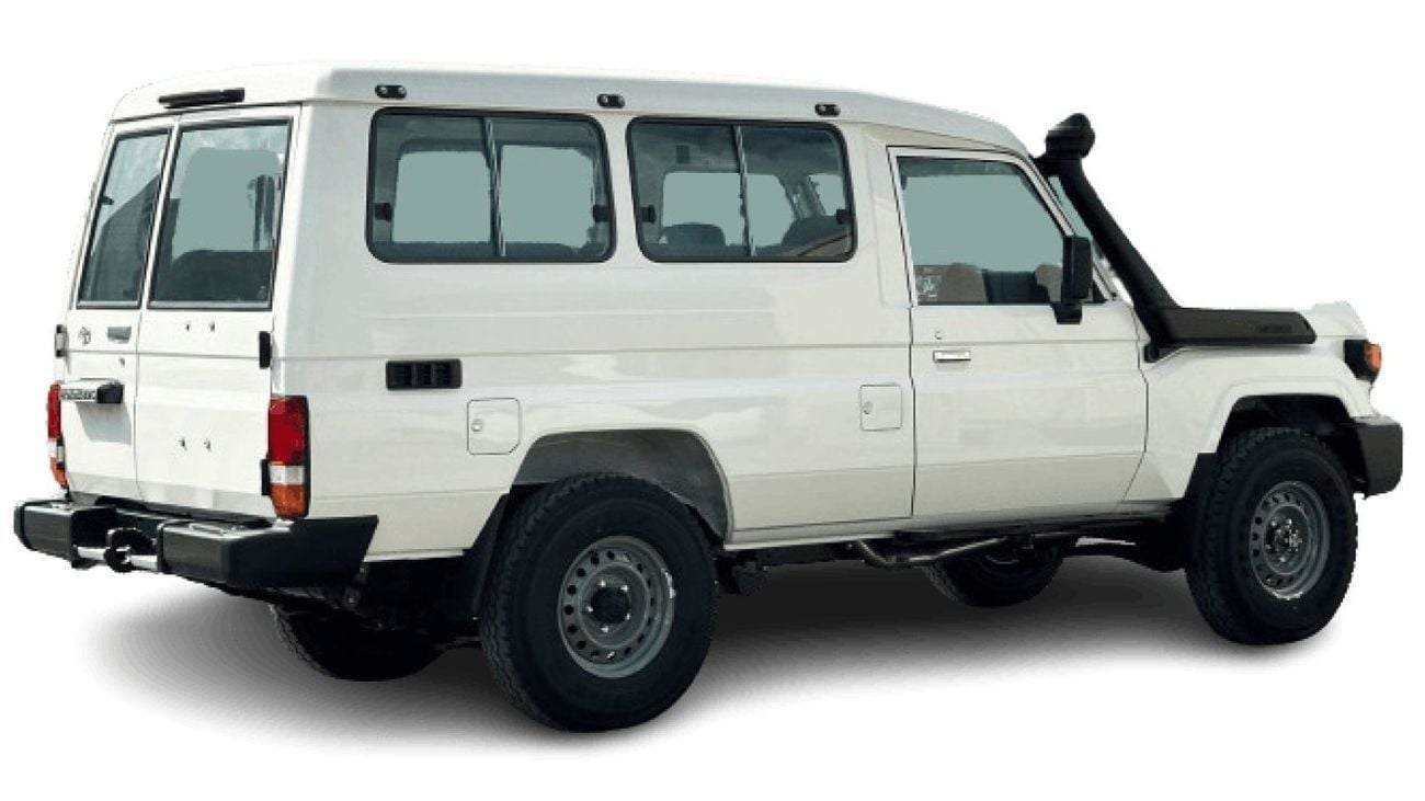 تويوتا لاند كروزر 70 LC 78 HARDTOP 2.8L AT