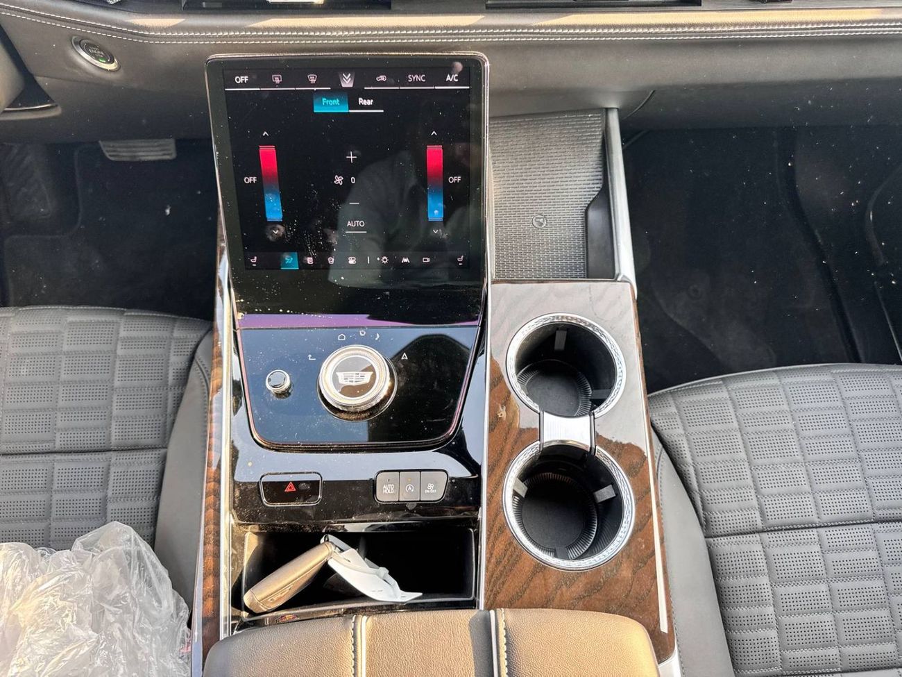 كاديلاك إسكالاد Sport Platinum 6.2L 4WD