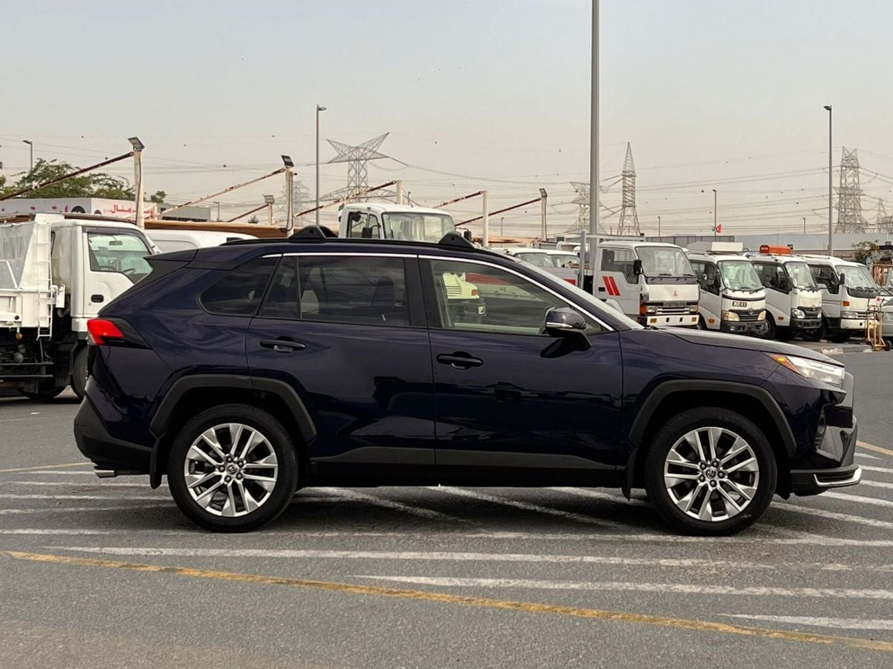 Toyota RAV4 2019 Toyota Rav4 XLE Full Option 2.5L V4 - Rear Camera - Leather Seat - Sunroof - AWD 4x4