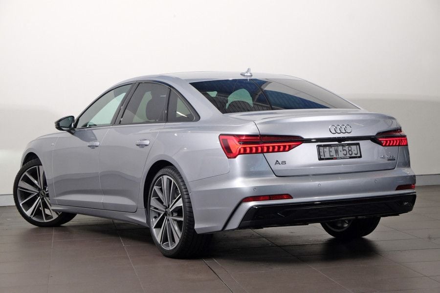 Audi S6 exterior - Rear Right Angled