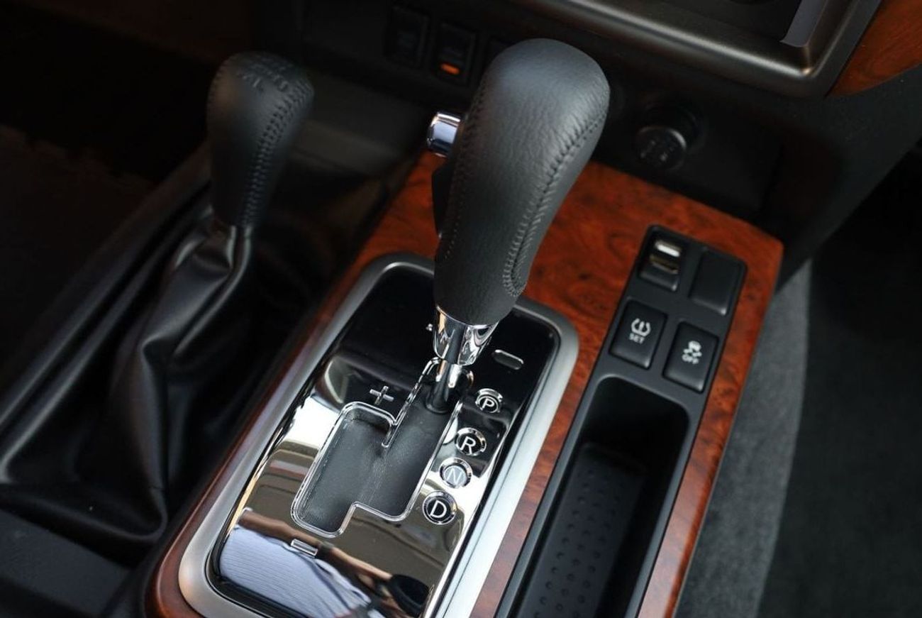 Nissan Patrol Safari 4.8L PETROL AT 2024 MODEL