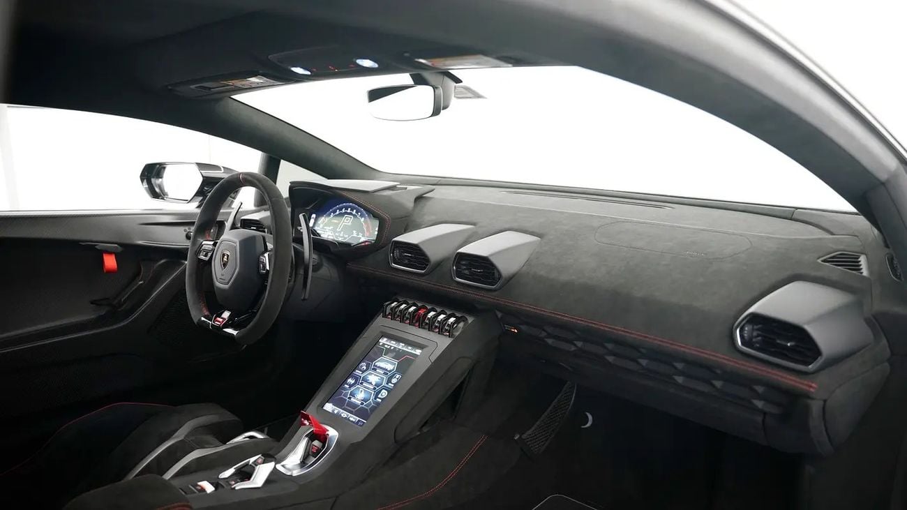 Lamborghini Huracan STO