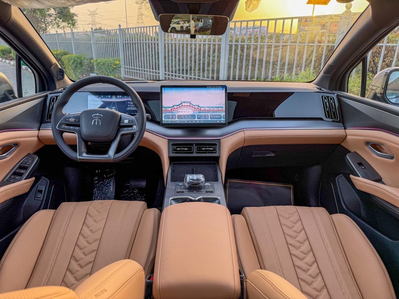 بي واي دي سونغ ل 2025 BYD Song L DM-i | 112 kWh | 1.5L Hybrid (Plug-In) | For Local Registration & Warranty