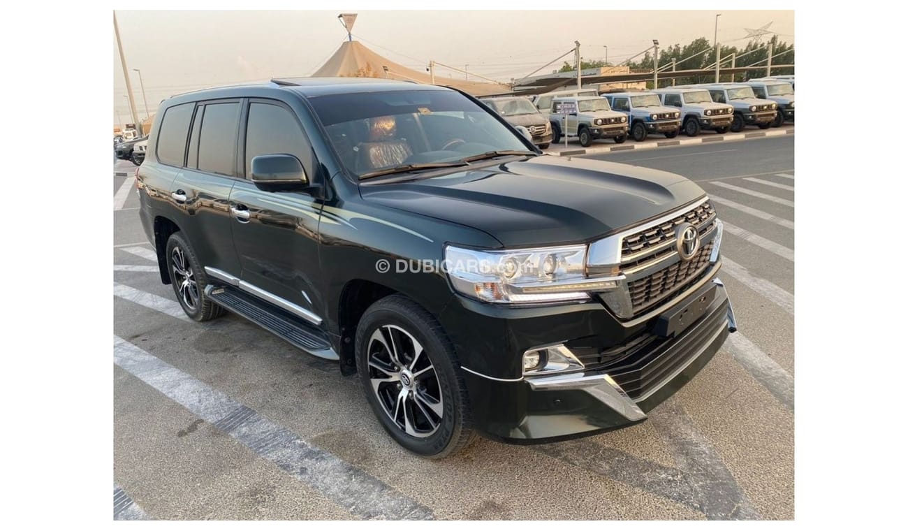 Toyota Land Cruiser 2009 TOYOTA LAND CRUISER  / VXR / V8 / FULL OPTION