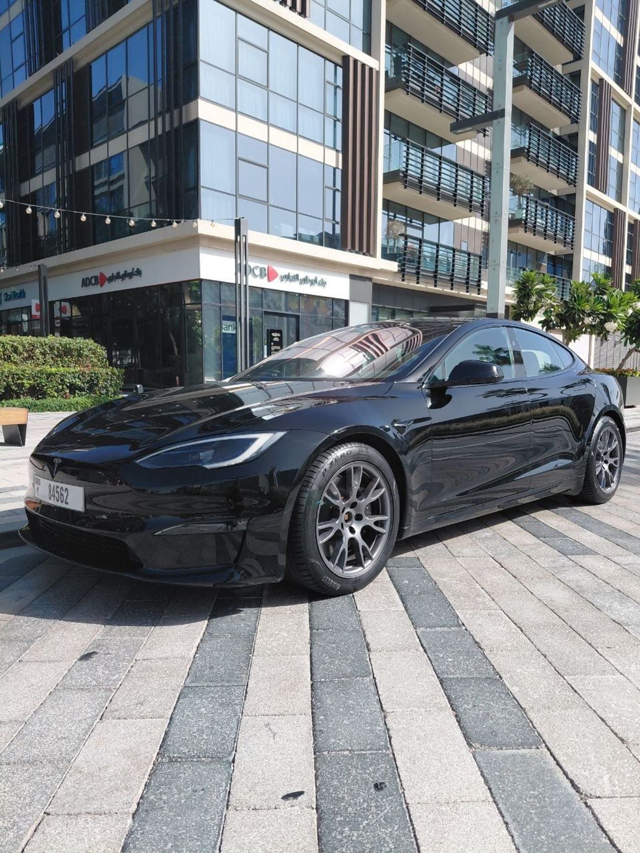 Tesla Model S LONG RANGE