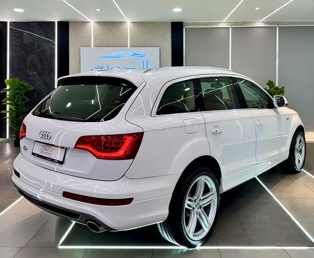 Audi Q7 AMAZING WHITE S_LINE V6 || FULL OPINION || GCC || 7 SEATS || ACCIDENT FREE