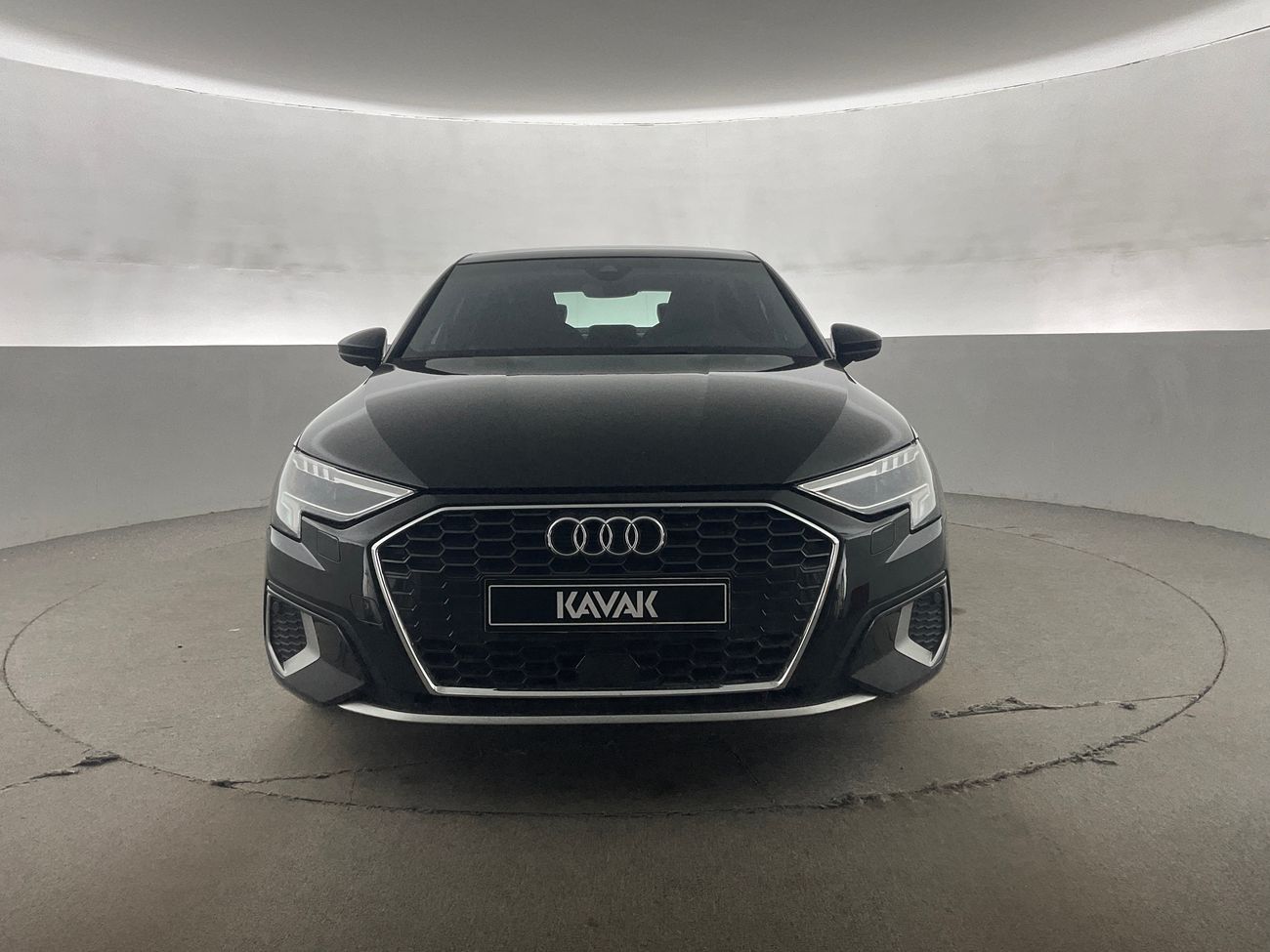 أودي A3 35 TFSI Progress Plus | شامل الضمان | 0 ﺪﻔﻋﺓ ﺃﻮﻟﻯ