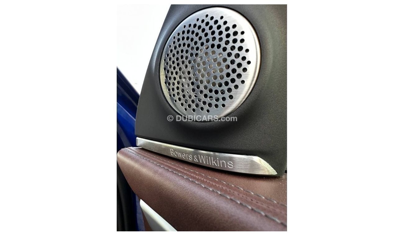 BMW XM BMW XM V8 Plug-in Hybrid AWD 4.4L Twin-Turbo+Electric Motor 2023  GCC ZERO KM Service Contract  Unde