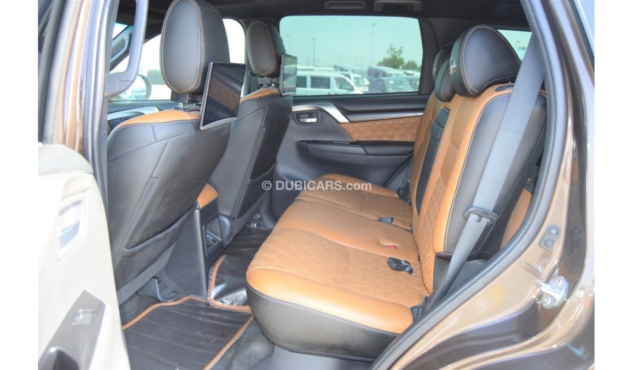 Mitsubishi Montero Full option clean car