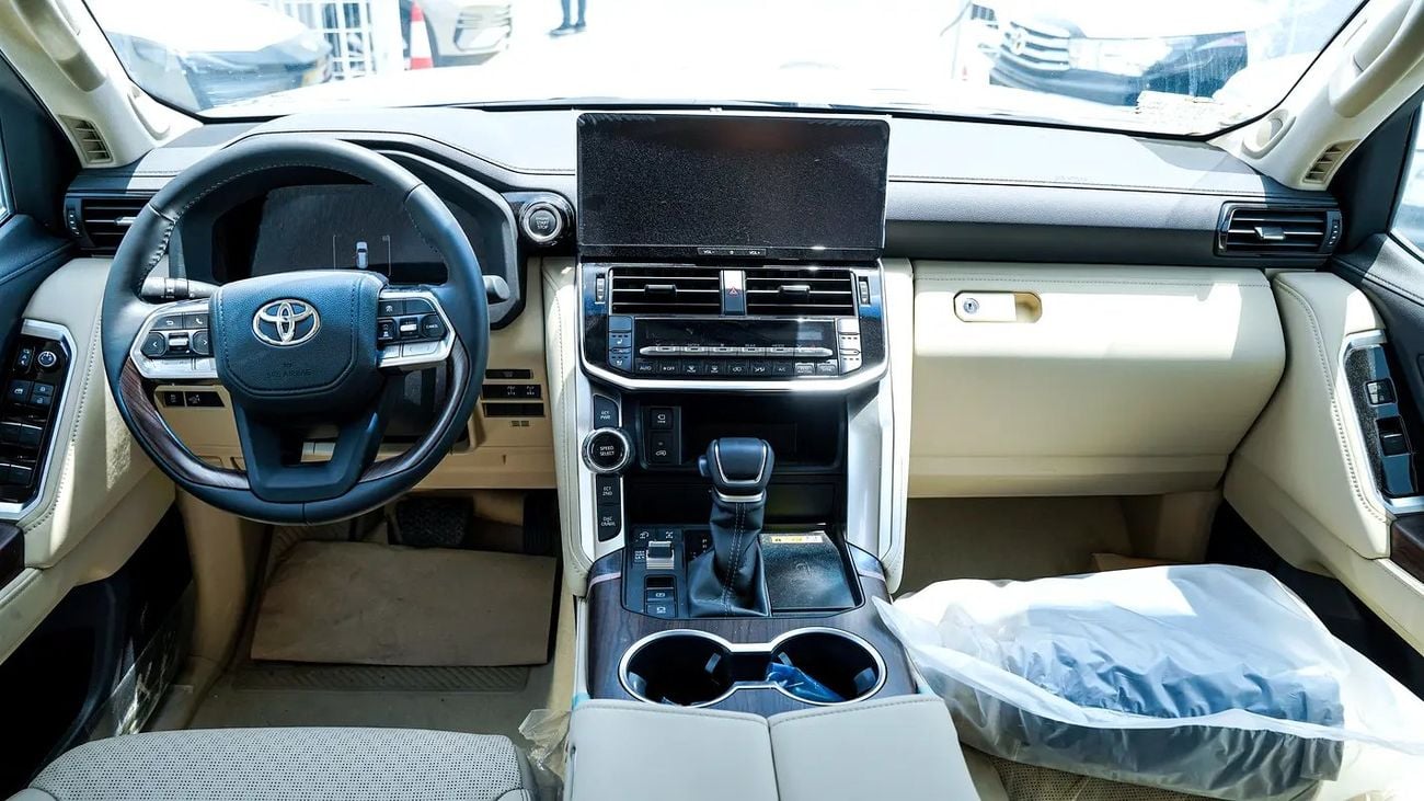 Toyota Land Cruiser VXR 4.0L GCC Specs
