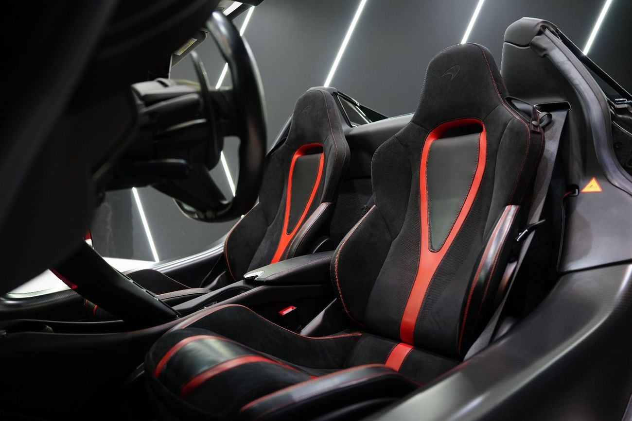 McLaren 720S 2022 McLaren 720S Spider, Full Carbon, Lifting System, Full Service History, McLaren Warranty!!